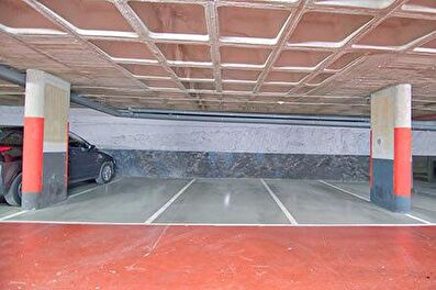 Place de parking à Palafrugell - Acheter - vendre