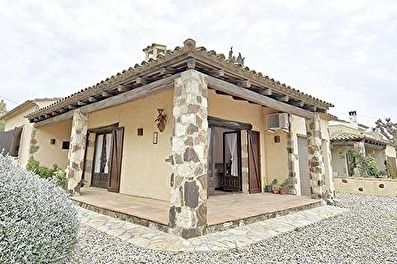 Maison individuelle à RegencÃ³s - Acheter - vendre