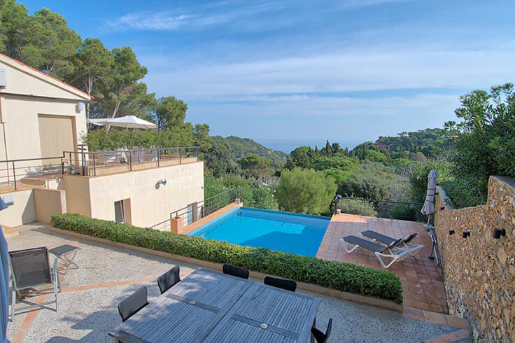 Maison individuelle avec Piscine et Vues Ã  la mer Ã  Begur