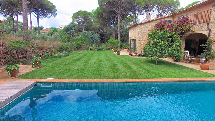 Ferme avec Piscine, Air conditionnÃ© et Barbecue Ã  Pals