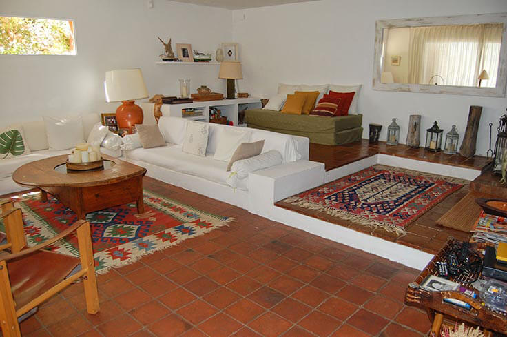 Maison individuelle avec Piscine Ã  MONT-RAS - Acheter et vendre