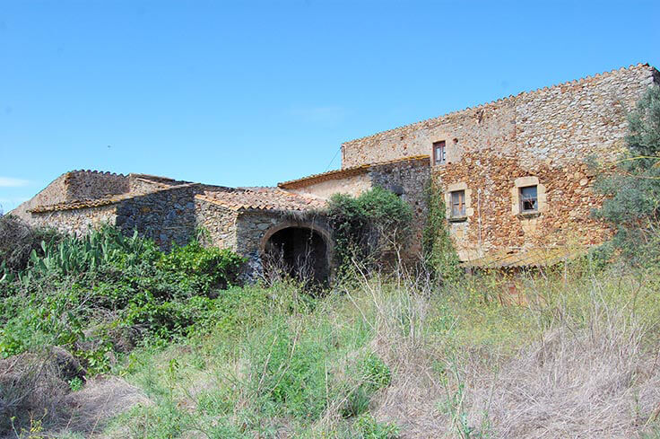 Ferme Ã  PALS - Acheter et vendre