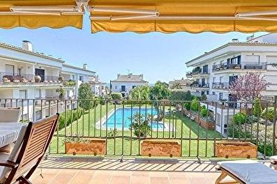Apartamento con Piscina, Wifi, Parking y jardín en Calella de Palafrugell - Alquiler Vacacional