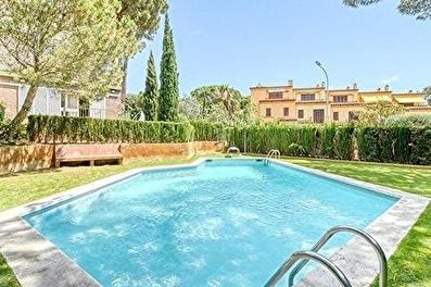 Casa pareada con Piscina y jardín en Palafrugell - Alquiler Turístico