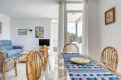 Apartamento con Piscina, Parking y jardín en Tamariu - Alquiler Turístico