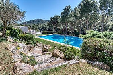 Apartamento con Piscina, Parking y jardín en Tamariu - Alquiler Turístico