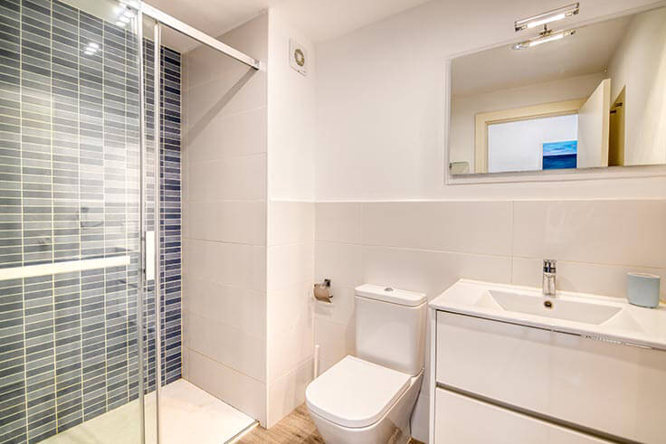 Apartamento 3 dormitorios con Piscina, Vistas al mar y Parking en Calella de Palafrugell - Alquiler Vacacional - Turístico