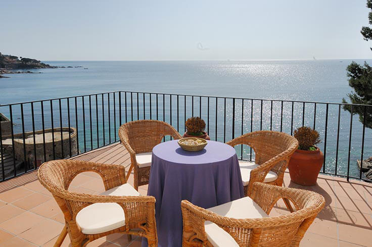 Casa de pueblo 4 dormitorios con Vistas al mar en Calella de Palafrugell - Alquiler Temporada