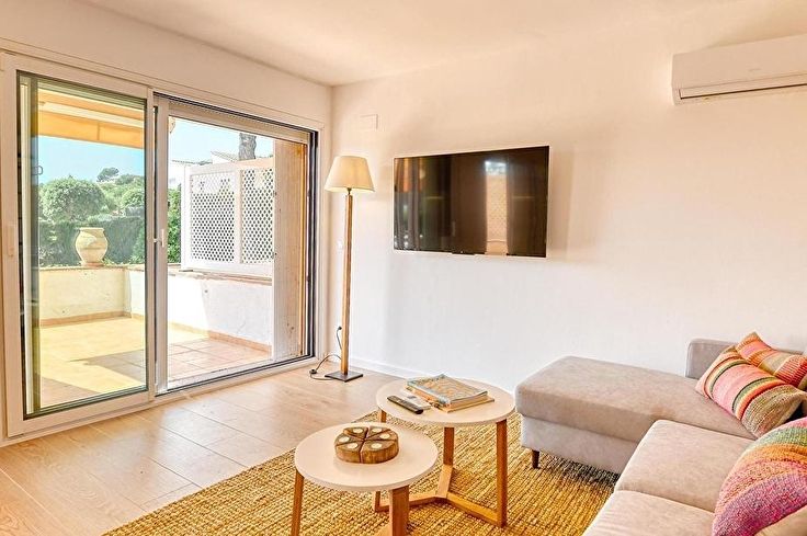 Apartamento 3 dormitorios con Piscina, Parking y jardín en Calella de Palafrugell - Alquiler Temporada