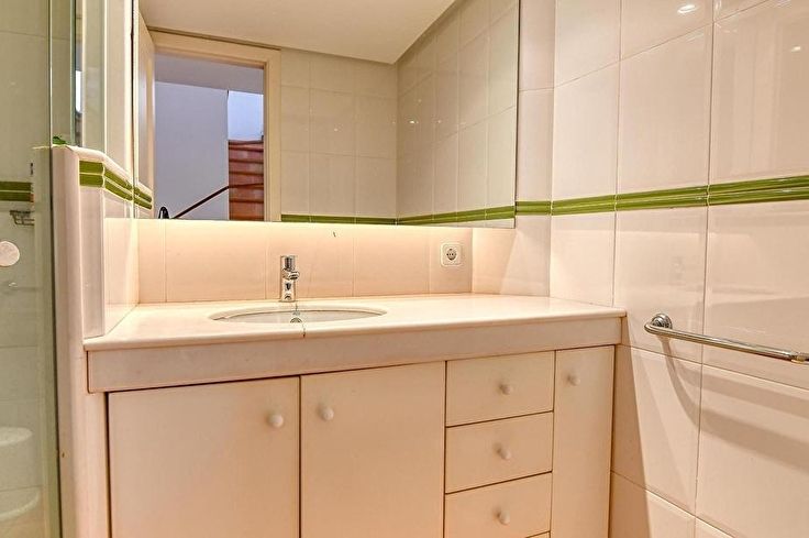 Apartamento 3 dormitorios con Vistas al mar y Parking en Calella de Palafrugell - Alquiler Temporada