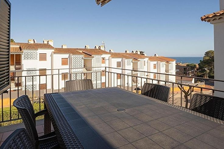 Apartamento 3 dormitorios con Piscina, Wifi, Parking y jardín en Calella de Palafrugell - Alquiler Temporada