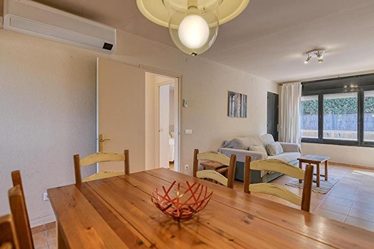 Apartamento 2 dormitorios con Piscina, Wifi y Parking en Calella de Palafrugell - Alquiler Temporada