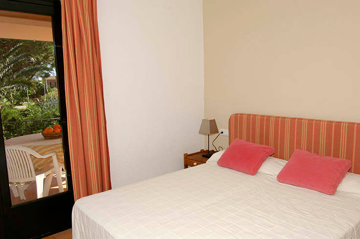 Apartamento 2 dormitorios con Piscina, Wifi y Parking en Calella de Palafrugell - Alquiler Vacacional - Turístico