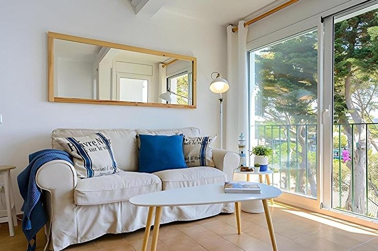 Apartamento 2 dormitorios con Piscina, Vistas al mar y jardín en Calella de Palafrugell - Alquiler Vacacional - Turístico