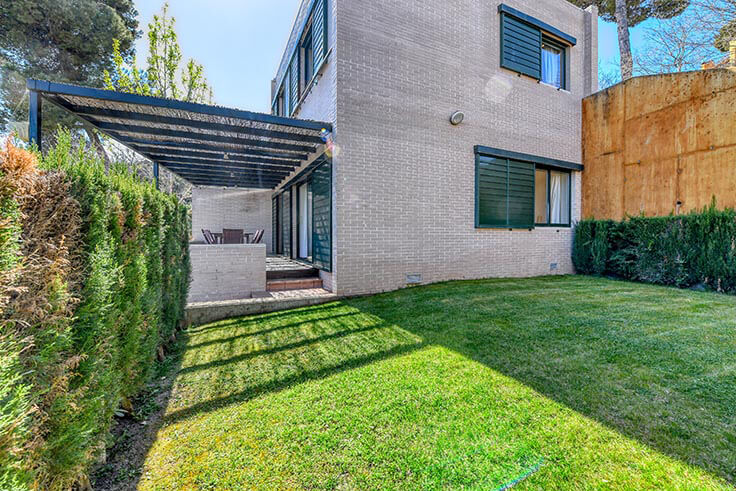 Casa adosada 3 dormitorios con Piscina, Aire acondicionado, Parking y jardín en Calella de Palafrugell - Alquiler Temporada