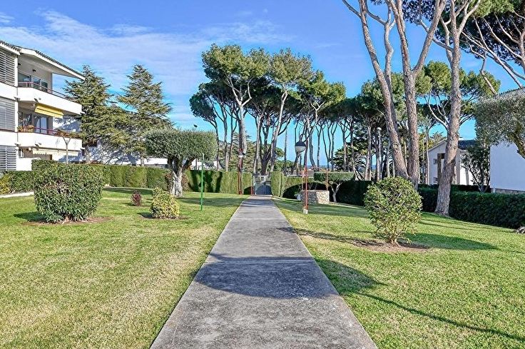 Apartamento 2 dormitorios con Piscina, Wifi, Parking y jardín en Calella de Palafrugell - Alquiler Vacacional - Turístico