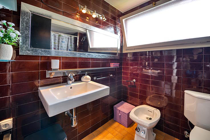 Apartamento 2 dormitorios con Piscina, Vistas al mar, Wifi y jardín en Calella de Palafrugell - Alquiler Vacacional - Turístico