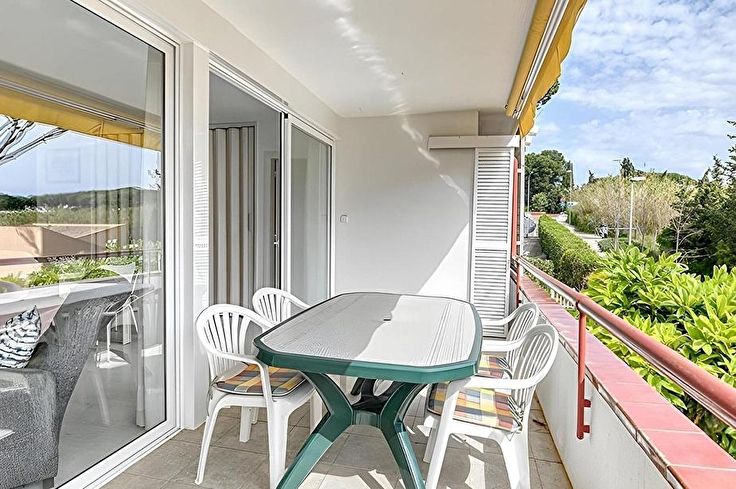 Apartamento 2 dormitorios con Piscina, Wifi y jardín en Calella de Palafrugell - Alquiler Vacacional - Turístico