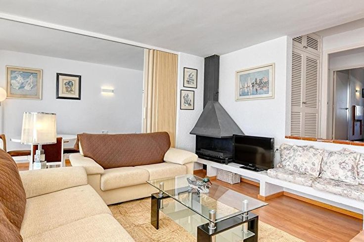 Apartamento 2 dormitorios con Piscina, Wifi, Parking y jardín en Calella de Palafrugell - Alquiler Vacacional - Turístico