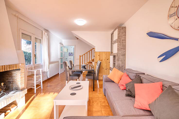 Casa adosada 3 dormitorios con Piscina, Parking y jardín en Calella de Palafrugell - Alquiler Vacacional - Turístico