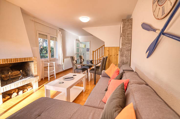 Casa adosada 3 dormitorios con Piscina, Parking y jardín en Calella de Palafrugell - Alquiler Vacacional - Turístico