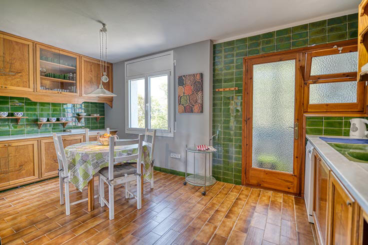 Apartamento 3 dormitorios con Piscina, Vistas al mar, Wifi, Parking y jardín en Calella de Palafrugell - Alquiler Vacacional - Turístico