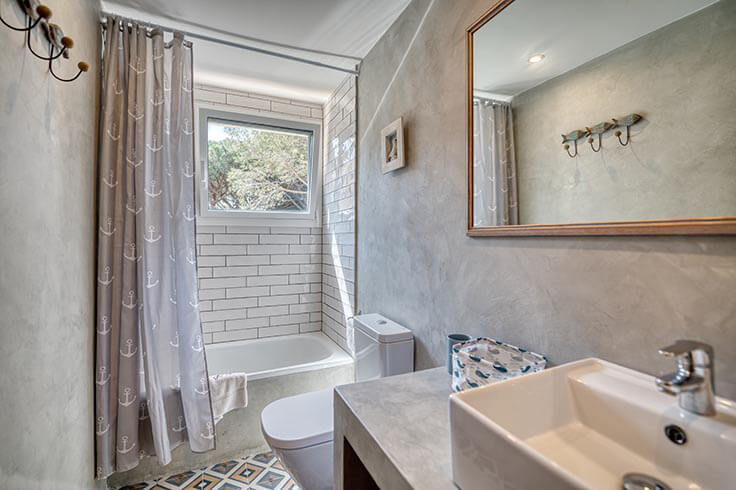 Apartamento 3 dormitorios con Piscina, Vistas al mar, Wifi, Parking y jardín en Calella de Palafrugell - Alquiler Vacacional - Turístico