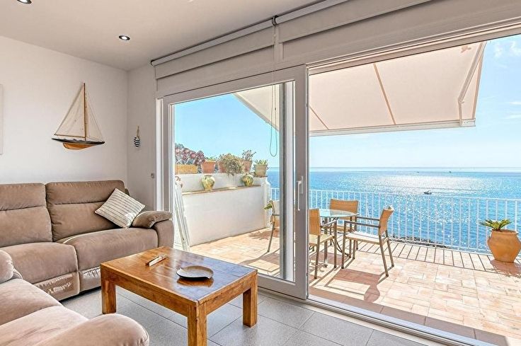 Casa 3 dormitorios con Vistas al mar y Wifi en Calella de Palafrugell - Alquiler Vacacional - Turístico