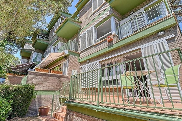 Casa pareada 4 dormitorios con Piscina y jardín en Barcelona - Alquiler Vacacional - Turístico
