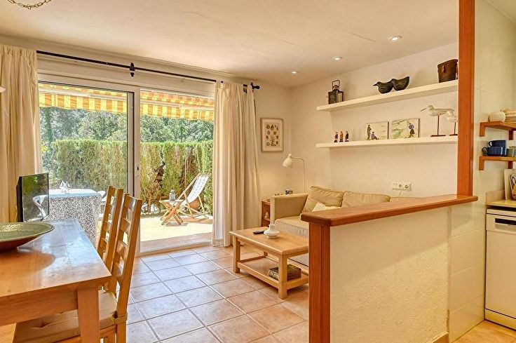 Apartamento 1 dormitorio con Piscina y jardín en Calella de Palafrugell - Alquiler Vacacional - Turístico