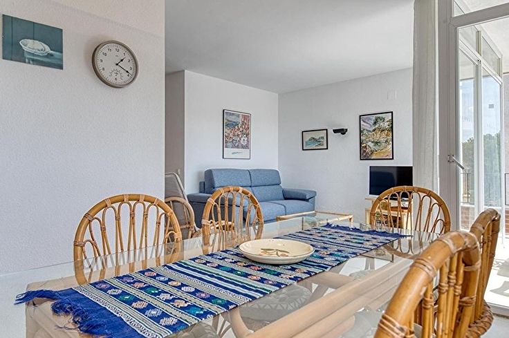 Apartamento 2 dormitorios con Piscina, Parking y jardín en Tamariu - Alquiler Temporada