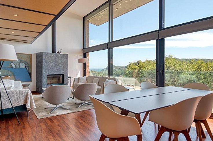 Casa 4 dormitorios con Piscina y Wifi en Palafrugell - Alquiler Vacacional - Turístico