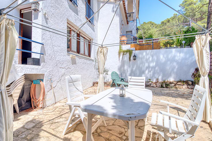 Casa adosada 4 dormitorios en Tamariu - Compra - Venta