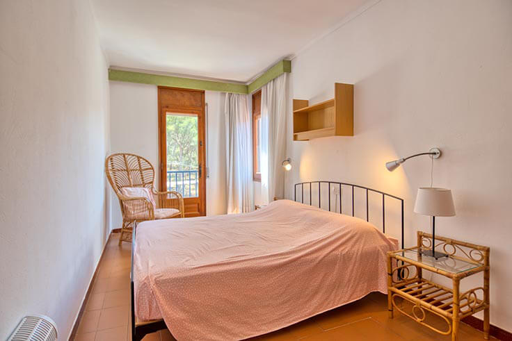 Casa adosada 4 dormitorios en Tamariu - Compra - Venta