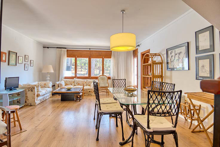 Casa adosada 4 dormitorios en Tamariu - Compra - Venta