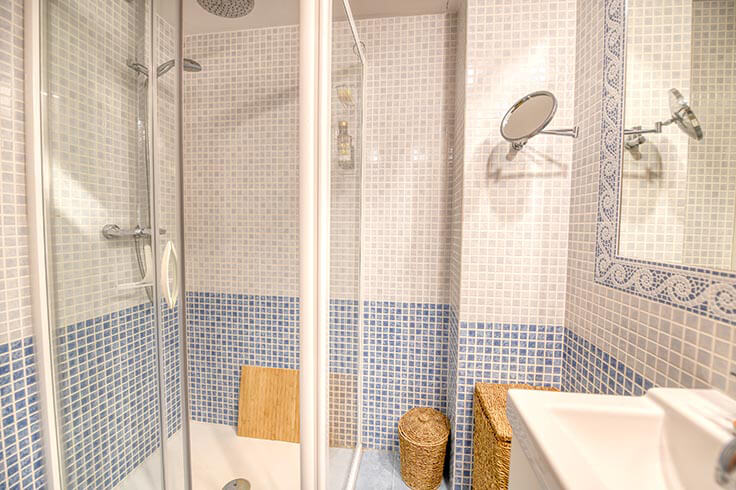 Apartamento 4 dormitorios con Piscina, Vistas al mar y Parking en Mont-ras - Compra - Venta