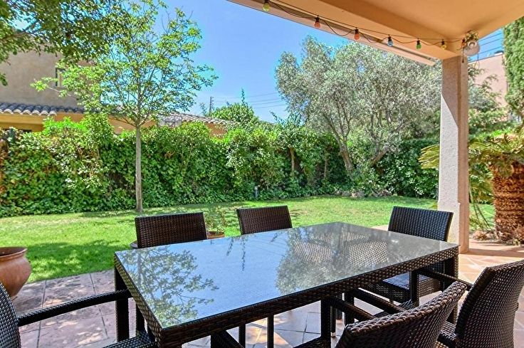 Casa 5 dormitorios con Parking en Calella de Palafrugell - Compra - Venta