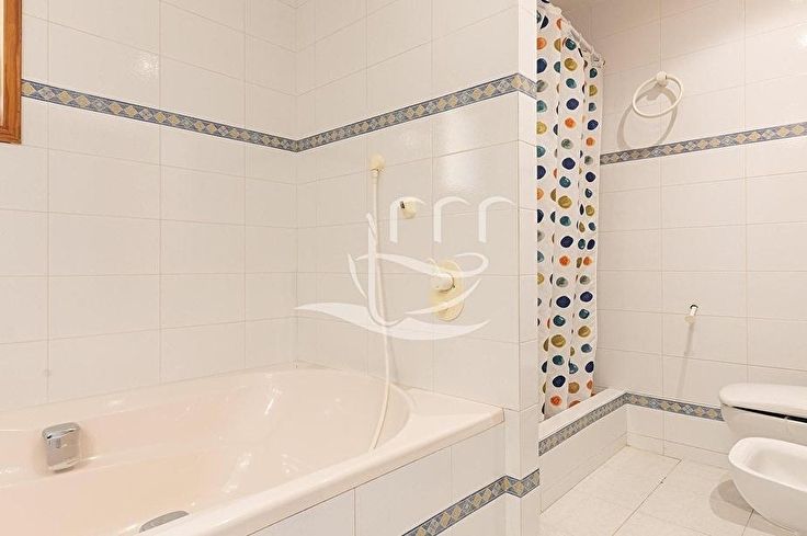 Casa individual 4 dormitorios en Calella de Palafrugell - Compra - Venta