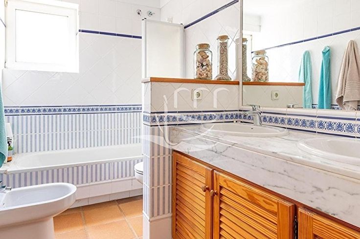 Casa individual 4 dormitorios en Calella de Palafrugell - Compra - Venta