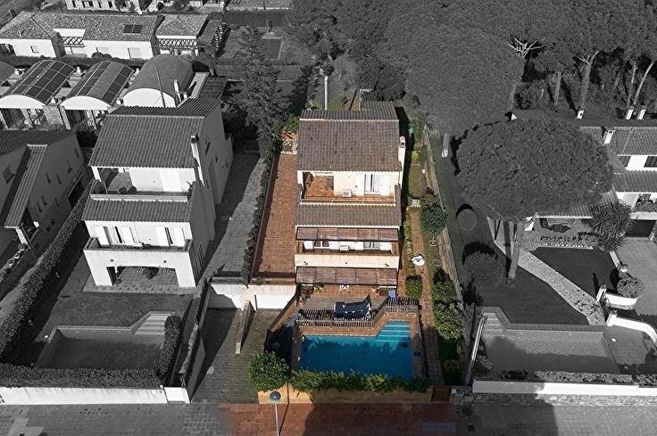 Casa individual 4 dormitorios en Calella de Palafrugell - Compra - Venta