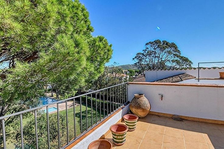 Apartamento 2 dormitorios con Piscina y jardín en Calella de Palafrugell - Compra - Venta