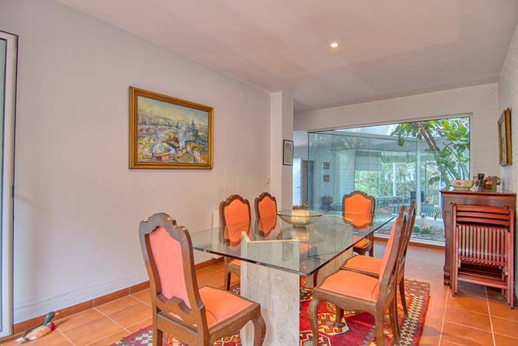 Casa individual 4 dormitorios con Piscina, Vistas al mar, Barbacoa y jardín en Mont-ras - Compra - Venta