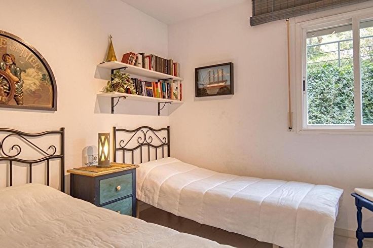 Apartamento 2 dormitorios con Piscina, Parking y jardín en Tamariu - Compra - Venta