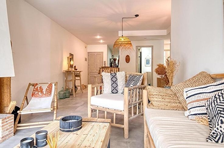 Apartamento 4 dormitorios con Piscina, Parking y jardín en Tamariu - Compra - Venta