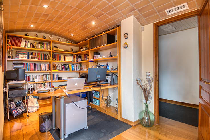 Casa individual 5 dormitorios con Piscina, Vistas al mar y jardín en Tamariu - Compra - Venta