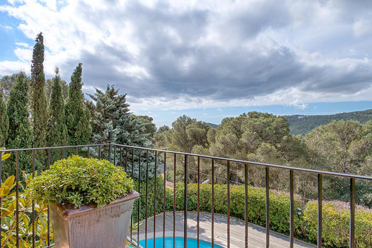 Casa individual 5 dormitorios con Piscina, Vistas al mar y jardín en Tamariu - Compra - Venta