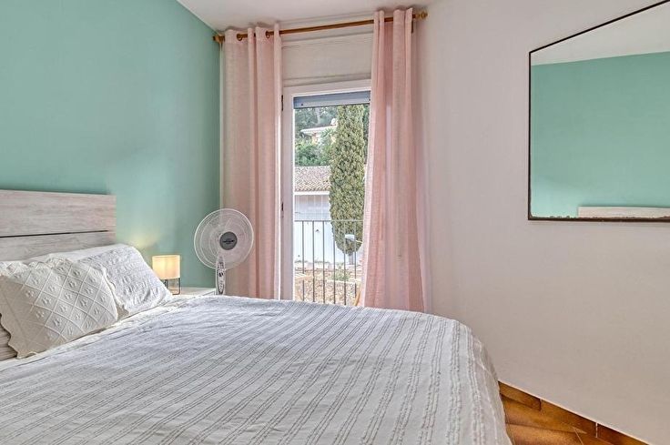 Ático 2 dormitorios en Tamariu - Compra - Venta