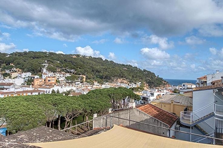 Ático 2 dormitorios en Tamariu - Compra - Venta