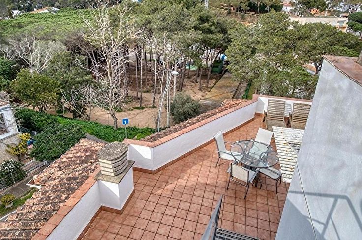 Ático 2 dormitorios en Tamariu - Compra - Venta