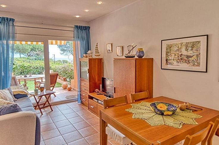 Apartamento 2 dormitorios con Piscina, Parking y jardín en Tamariu - Compra - Venta